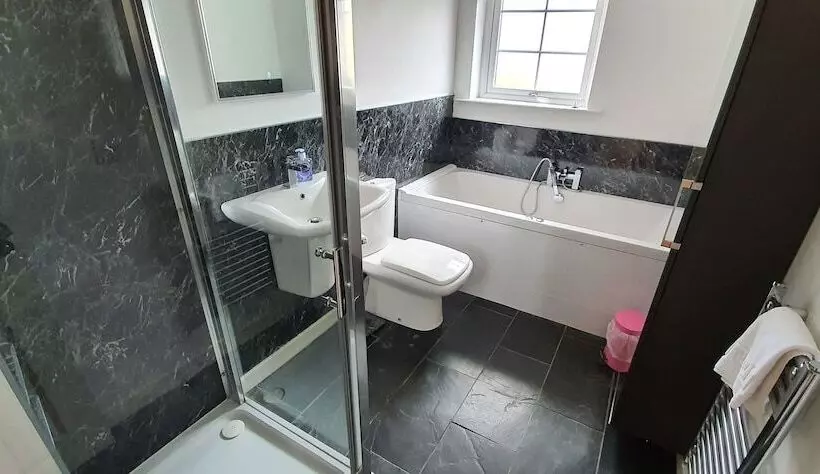 Beautiful Cottage In Stornoway