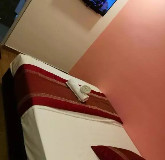 D Spark Hotel Bayu Tinggi