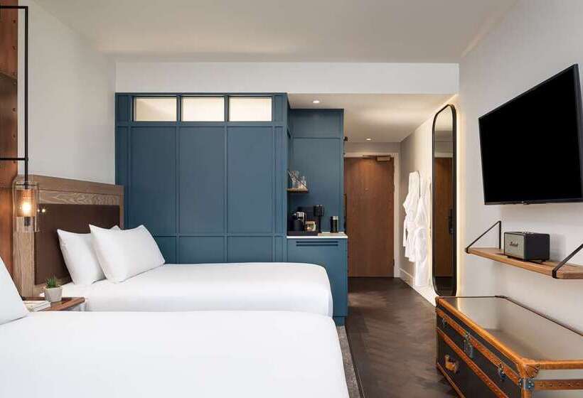 Otel The Gantry London, Curio Collection By Hilton