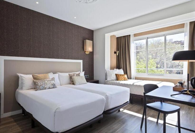 Отель Acta Splendid