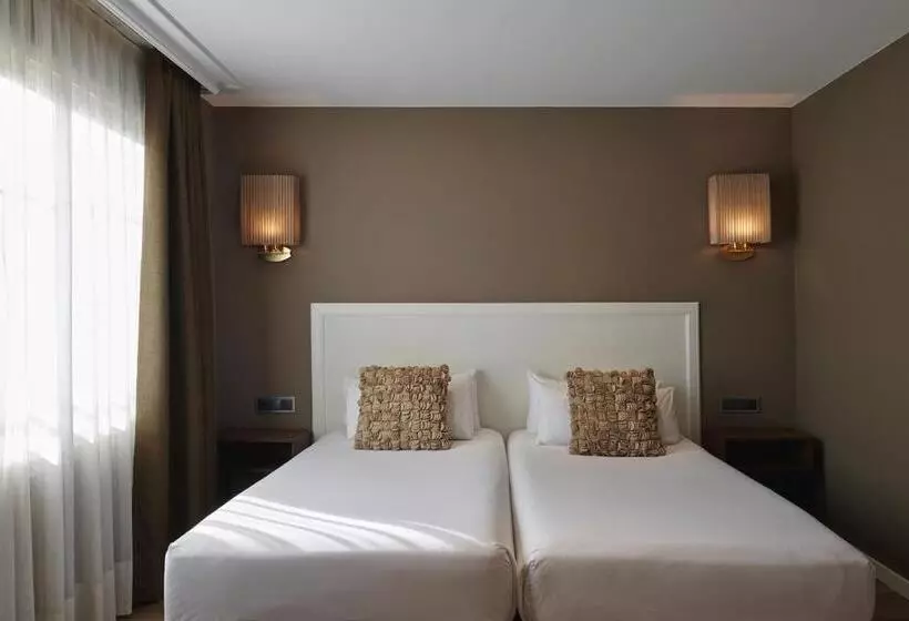 Отель Acta Splendid