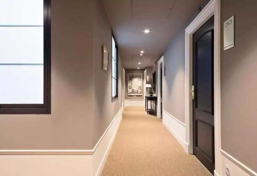 Отель Acta Splendid