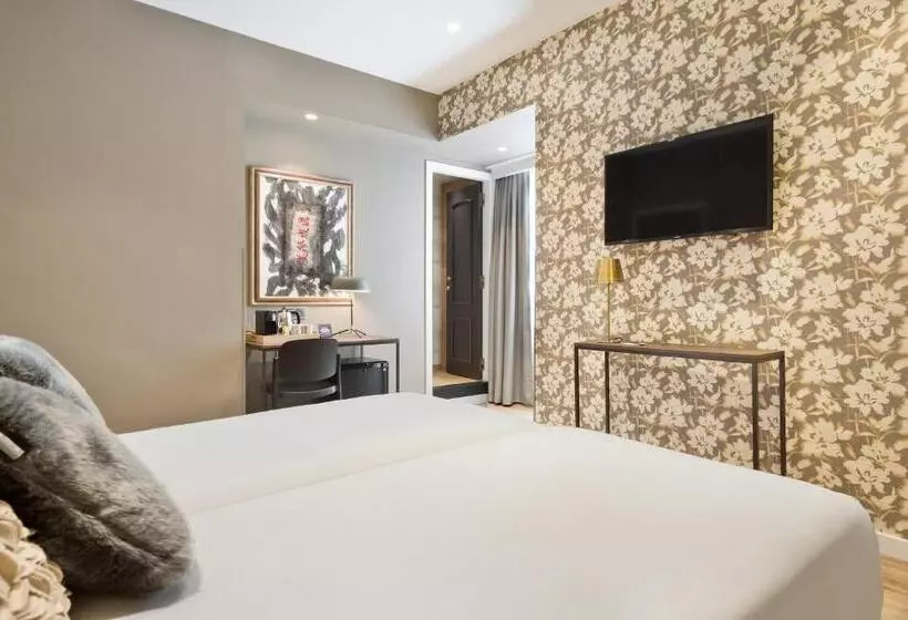 Отель Acta Splendid