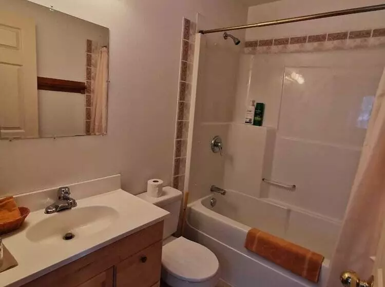 فندق Alpine Meadows Lodge