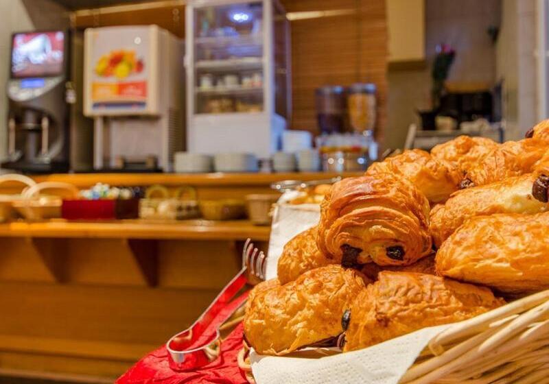 هتل Arc Paris Porte D Orléans