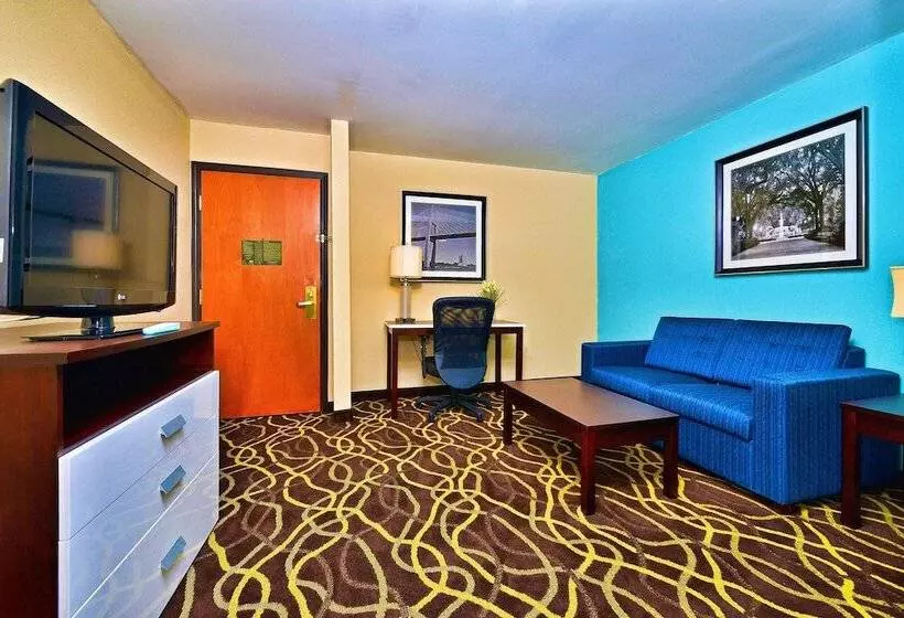 ホテル Best Western Plus Savannah Airport Inn And Suites
