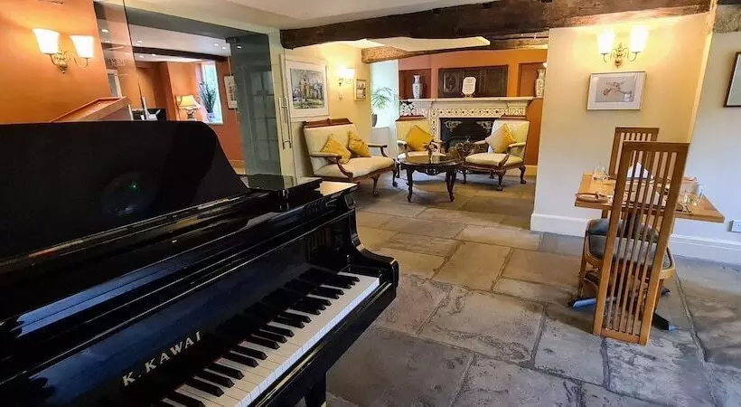 ホテル Biggin Hall