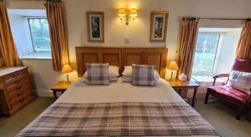 ホテル Biggin Hall