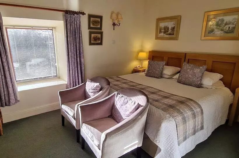 ホテル Biggin Hall