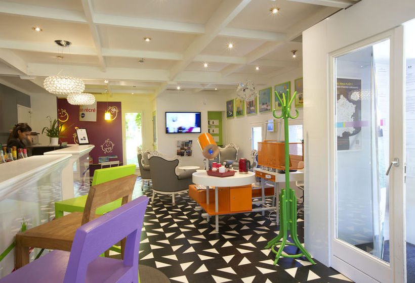 هتل Ibis Styles Aix En Provence Mas Des Oliviers
