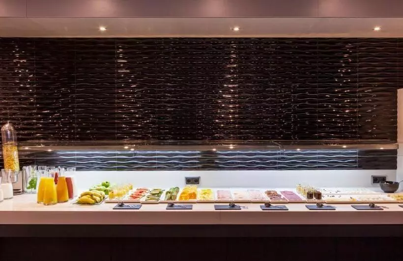 Отель Ilunion Bel Art