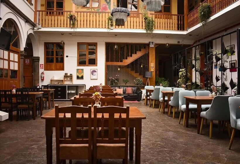 ホテル Nodo Cusco Garcilaso