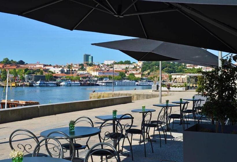 Pestana Vintage Porto Hotel & World Heritage Site