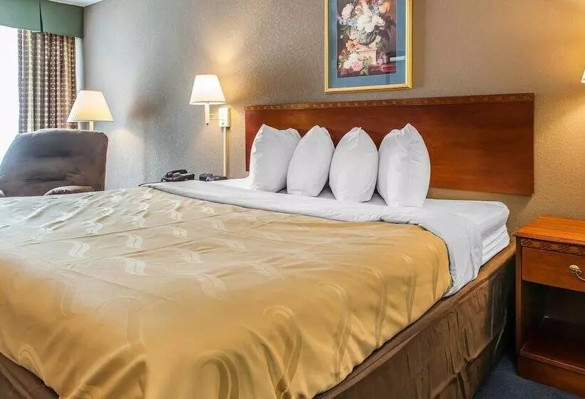 Hotel Quality Inn  Lewisport