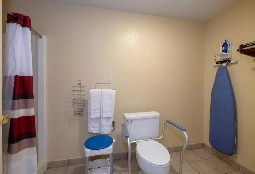 בית מלון כפרי Red Roof Inn Childress