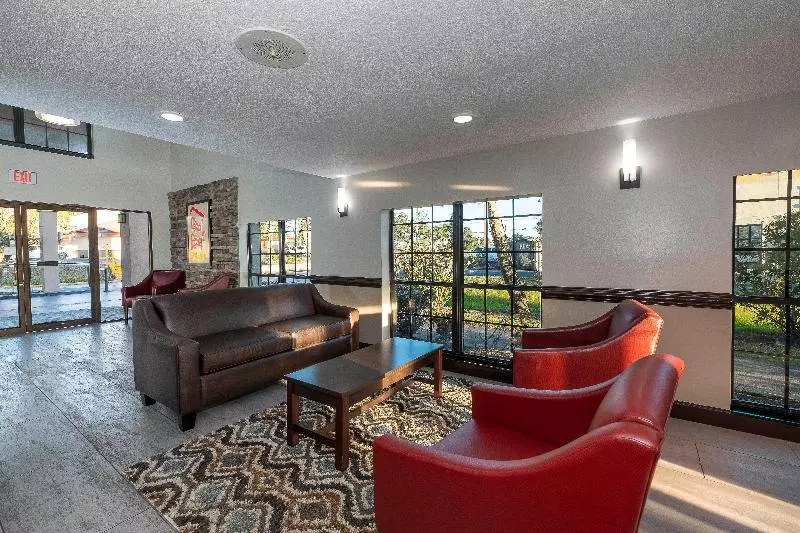 ホテル Red Roof Inn Plus+ St. Augustine