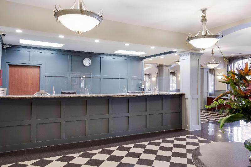 Surestay Plus Hotel By Best Western Houston Medical Center