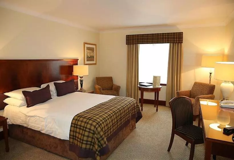 בית מלון כפרי The Grange Manor