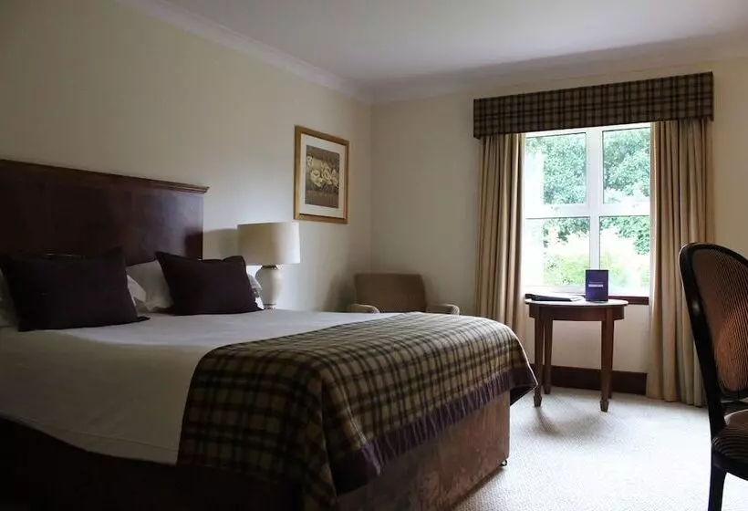 בית מלון כפרי The Grange Manor