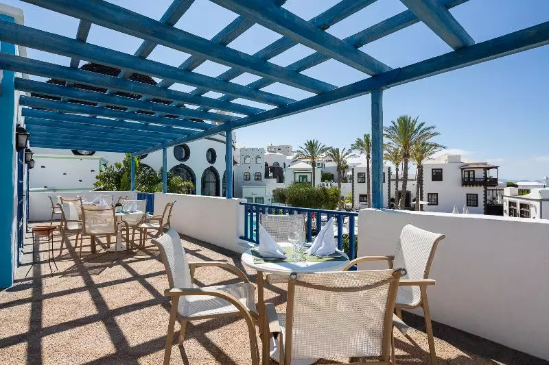 호텔 LIVVO Volcán Lanzarote