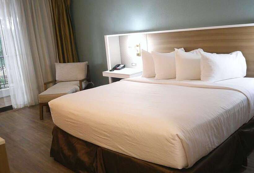 酒店 Wyndham Garden Detroit Metro Airport