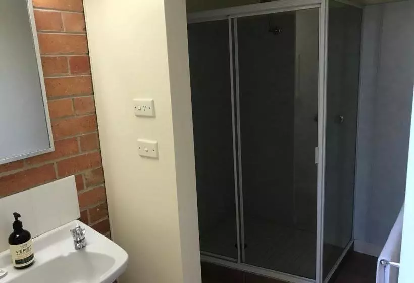 Dunolly Broadway B&b