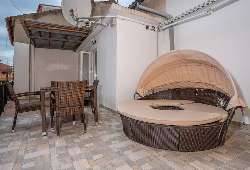 بنسيون Guest House Gabrijela