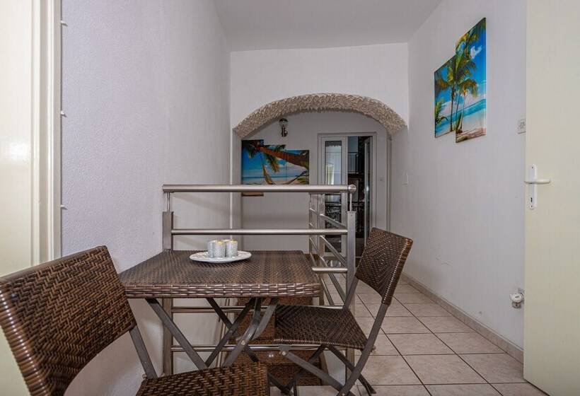 بنسيون Guest House Gabrijela