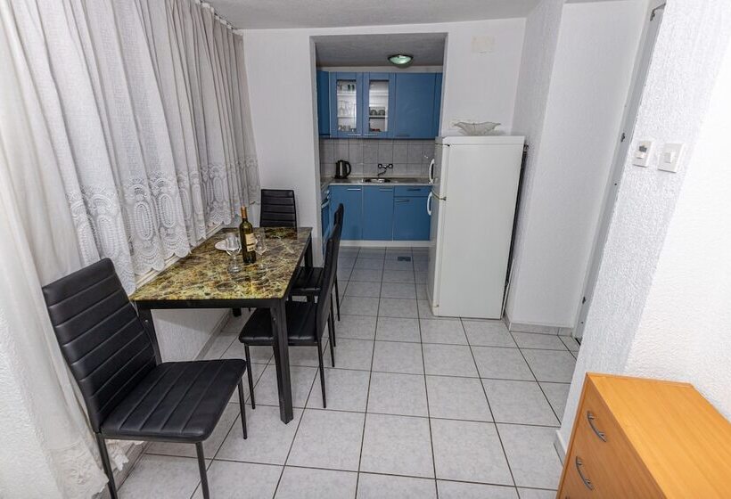 بنسيون Guest House Gabrijela