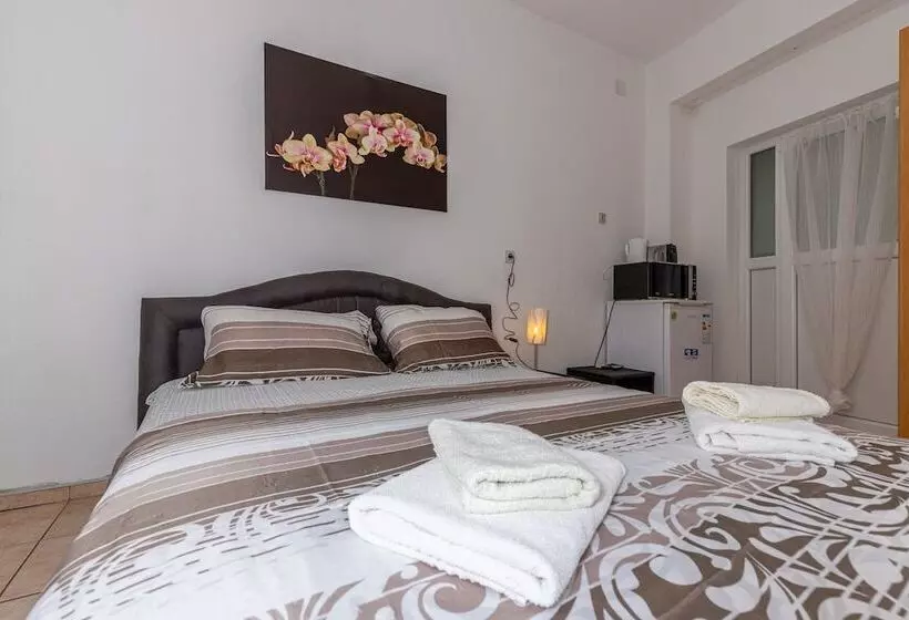 ペンション Guest House Gabrijela