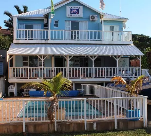 ベッドアンドブレックファースト Aliwal Dive Centre & Lodge