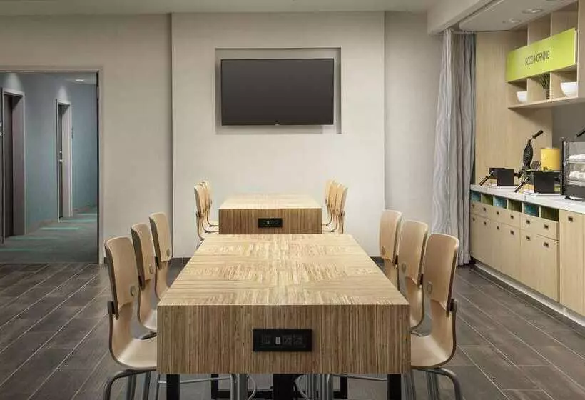 Hotelli Home2 Suites By Hilton Clovis Fresno Airport