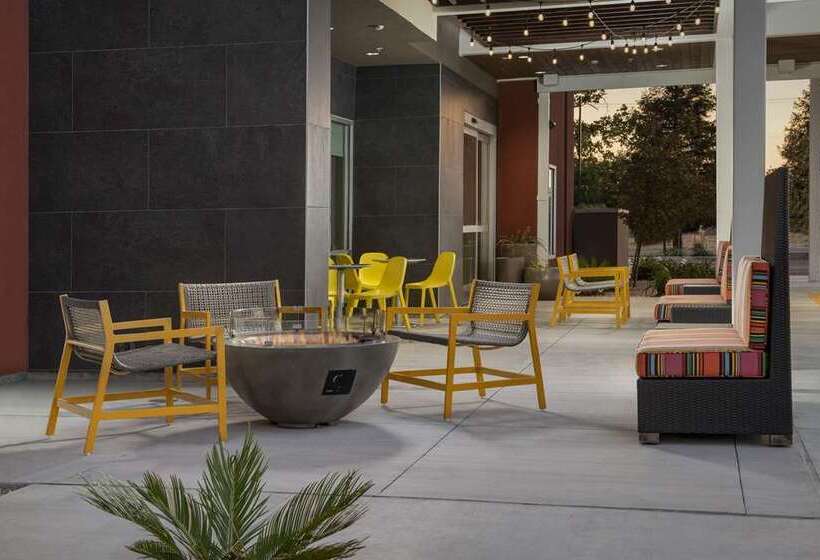 فندق Home2 Suites By Hilton Clovis Fresno Airport