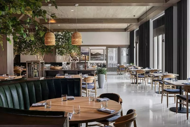 Hotelli Renaissance Milwaukee West