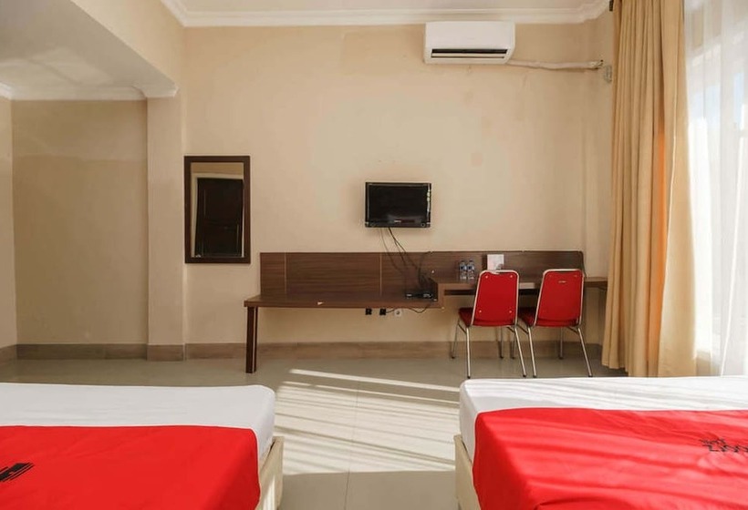 پانسیون Reddoorz @ Hotel Putri Gading Bengkulu
