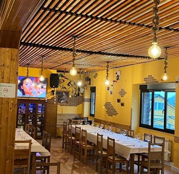 ユースホステル El Cordal De Laciana