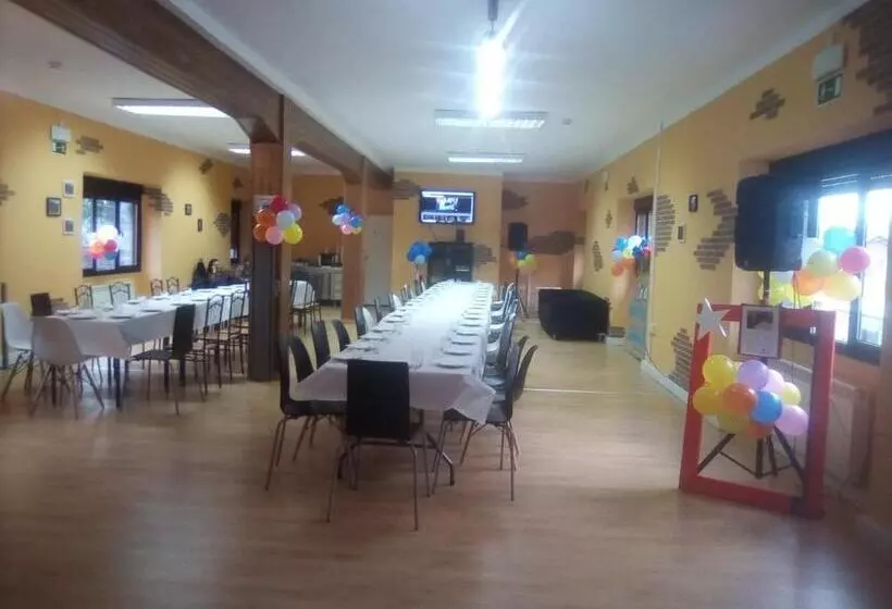 ユースホステル El Cordal De Laciana