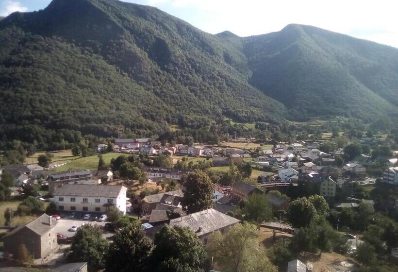 ユースホステル El Cordal De Laciana