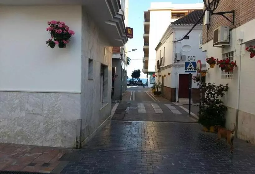 تختخواب و صبحانه Gcprestige