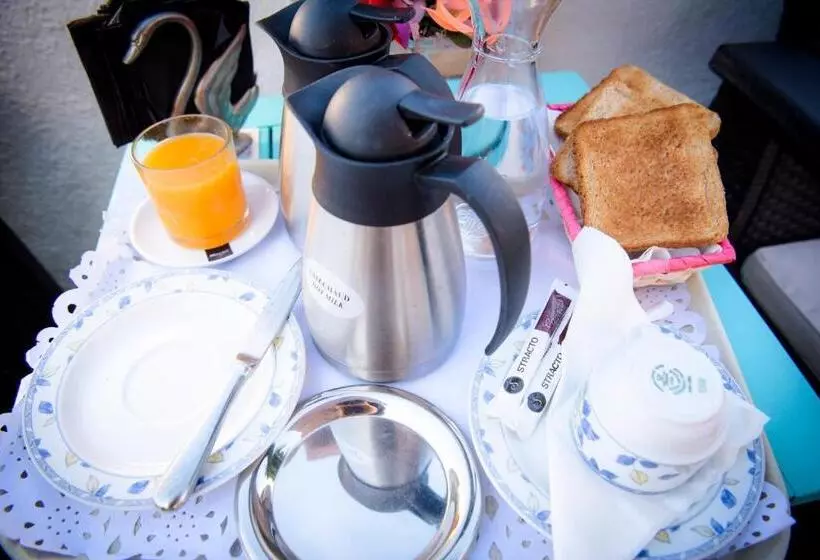 تختخواب و صبحانه Gcprestige