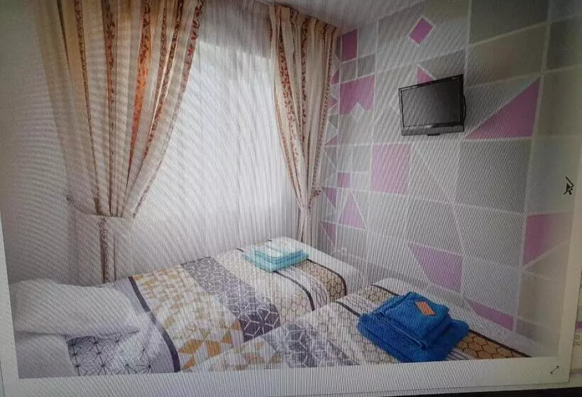 تختخواب و صبحانه Gcprestige