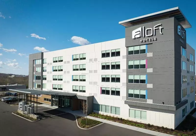 ホテル Aloft Knoxville West