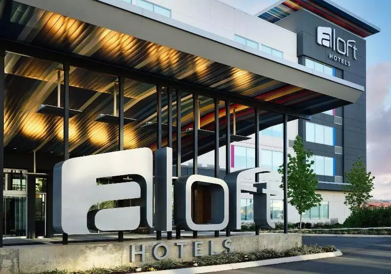 ホテル Aloft Knoxville West