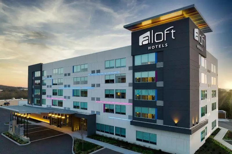 ホテル Aloft Knoxville West