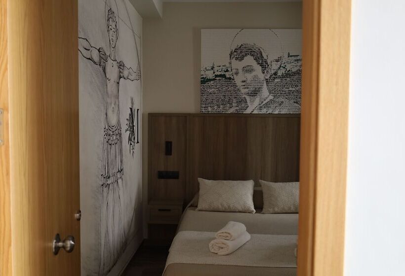 فندق Hospedium Dlj Hostal Temático Desde La Judería