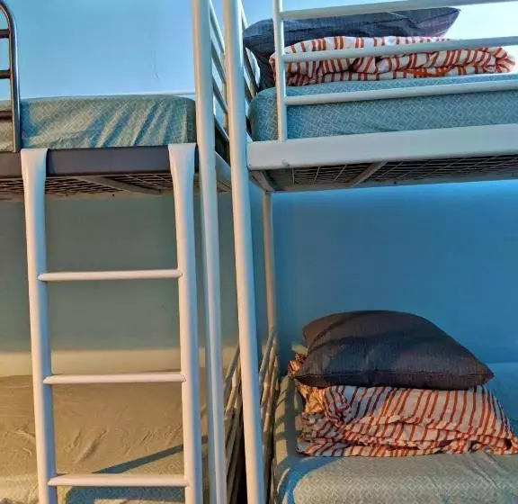 City House Hostel Poconos