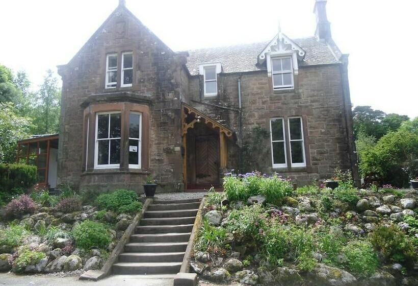 簡易ホテル The Ormidale