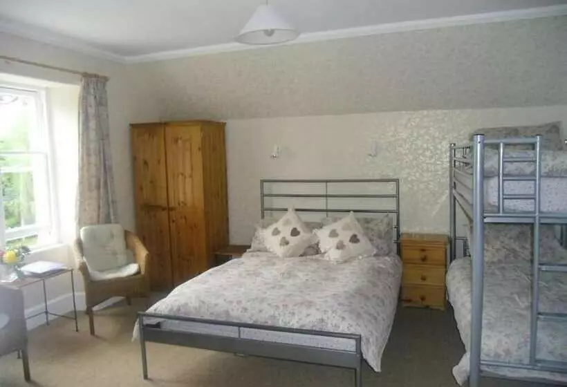 Hostelli The Ormidale