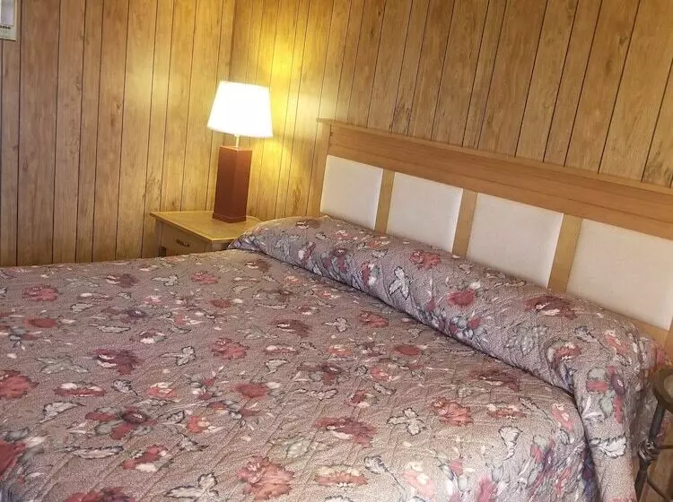 Hotel First Interstate Inn