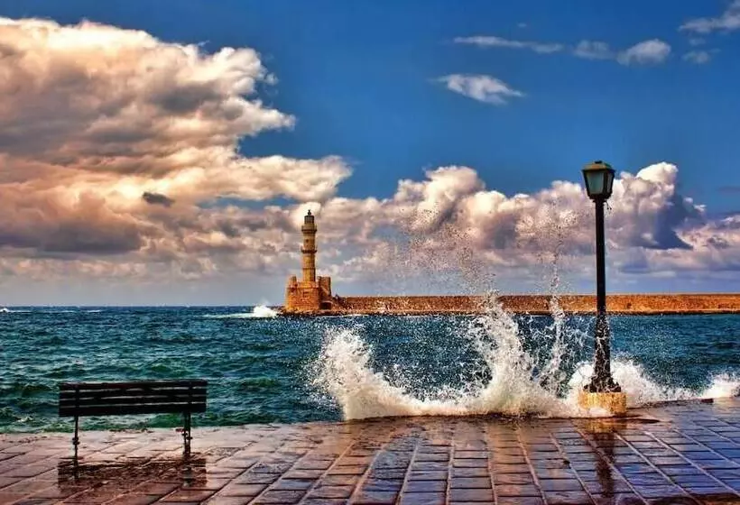 هتل Pyrgos